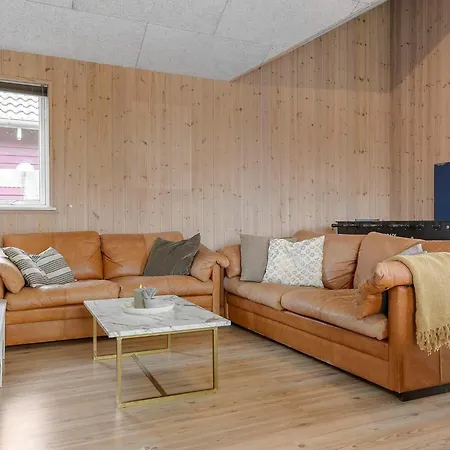 Luxury Pool Retreat In - By Traum