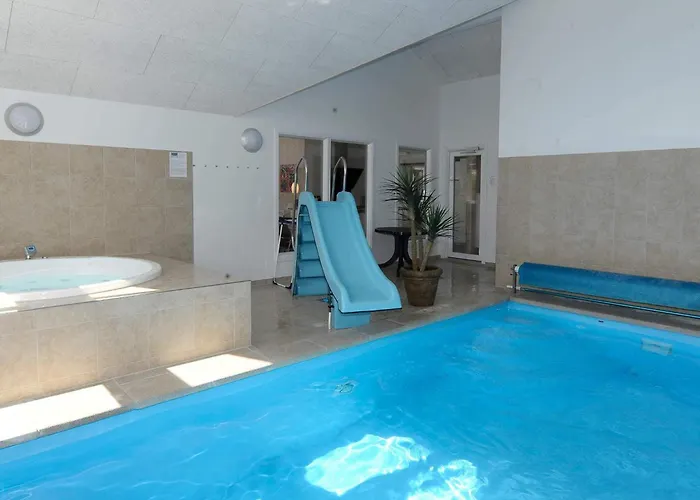 Luxury Pool Retreat In - By Traum